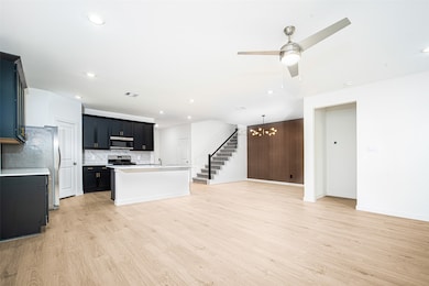 30614 Brixton Village St, Fulshear, TX 77423 - photo 4