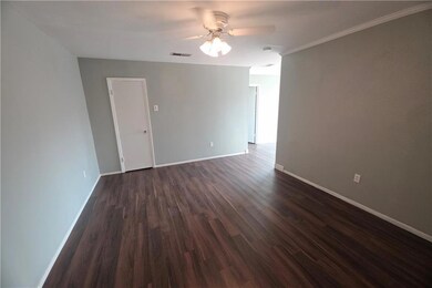 2729 Longwood Dr unit A, Metairie, LA 70003 - photo 2