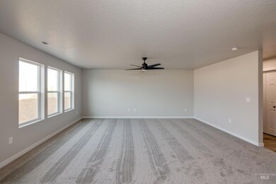 9183 W Tuberose St, Nampa, ID 83687 - photo 4