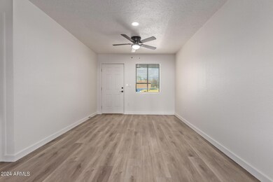 1027 E Dunlap Ave unit 2, Phoenix, AZ 85020 - photo 5