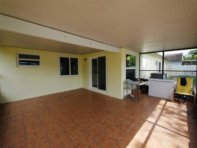 596 Abingdon Way, Davie, FL 33325 - photo 7