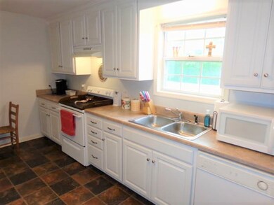 207 Woodland Dr, Shelbyville, TN 37160 - photo 5