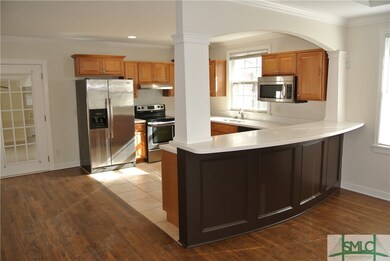 226 E 54th St, Savannah, GA 31405 - photo 7