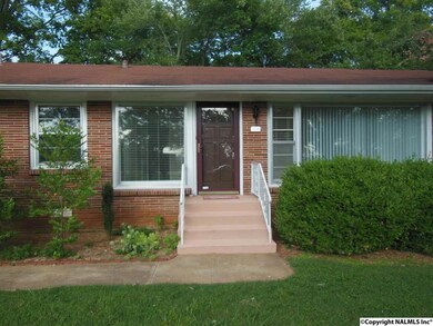 7015 Whitesburg Dr SE, Huntsville, AL 35802 - photo 2