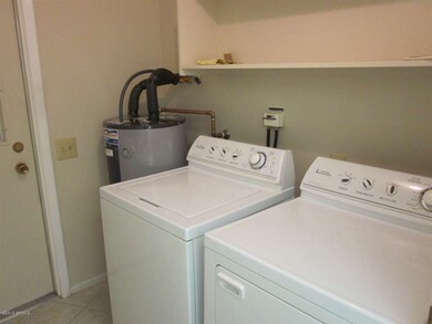 17249 N 106th Ave, Sun City, AZ 85373 - photo 4