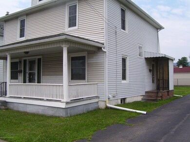 510 Sampson St, Old Forge, PA 18518 - photo 2