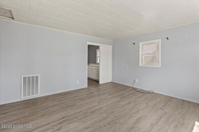 25 Miracle Ln, Albany, NY 12211 - photo 6