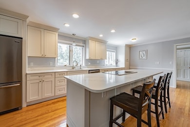 83 Russell St, Sunderland, MA 01375 - photo 6