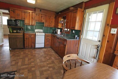 2 Sutton Rd, Shavertown, PA 18708 - photo 3