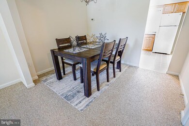 3001 Hickory Grove Ct, Fairfax, VA 22031 - photo 3