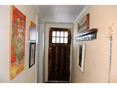 218 N Johnson St, Prairie City, OR 97869 - photo 6