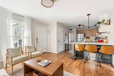 005-172StPhilipSt-UnitD-Charleston-SC-29
