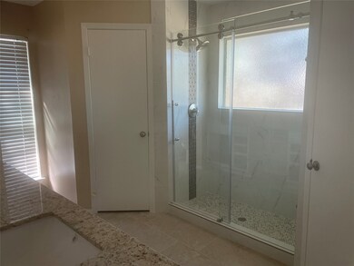 1006 Lost River Dr, Friendswood, TX 77546 - photo 5