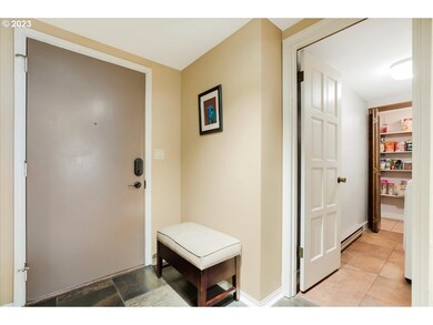 Entrance/Foyer