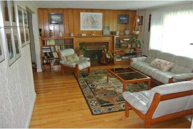 14 Donna Rd, Needham Heights, MA 02494 - photo 3