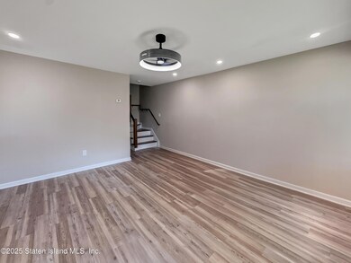 81 Selvin Loop