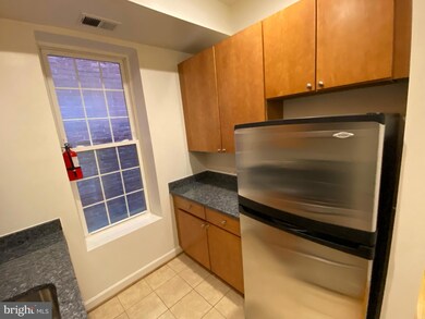 1619 1st St NW unit B, Washington, DC 20001 - photo 6
