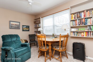 2365 Buttercup Ct, Aurora, IL 60506 - photo 3