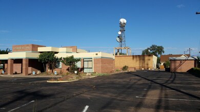 102 E 3rd St, Winslow, AZ 86047 - photo 4