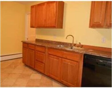 35 Chevy Chase Rd, Worcester, MA 01606 - photo 6