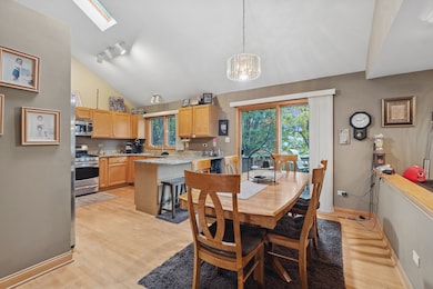 1903 Brighton Ln, Plainfield, IL 60586 - photo 3