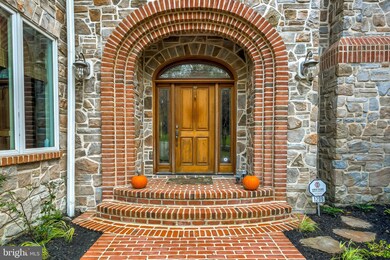 1209 Scotts Knoll Ct, Lutherville Timonium, MD 21093 - photo 2