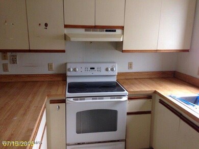 1220 Kensington Dr, East Stroudsburg, PA 18301 - photo 5