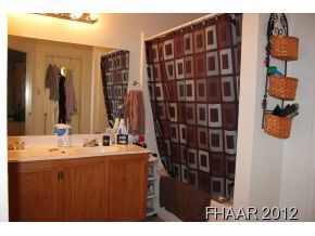 706 Bond St, Copperas Cove, TX 76522 - photo 5