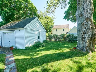 12 Roberts Rd, Medford, MA 02155 - photo 3