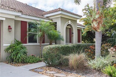 Majestic palm trees and staghorn ferns greet you a