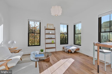 1353 Monitor Ln, McLean, VA 22101 - photo 3