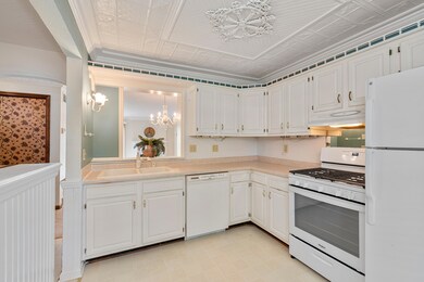 Kitchen Cabinets