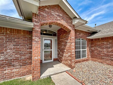 2801 Stonebridge Ct, Norman, OK 73071 - photo 6