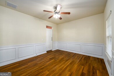 5610 Wooded Valley Way, Flowery Branch, GA 30542 - photo 7