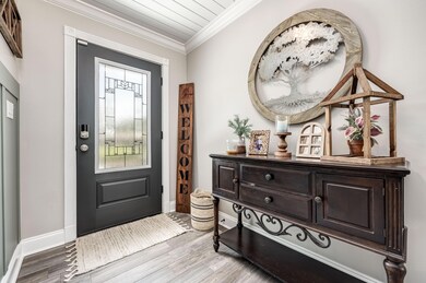 Foyer/ Entry