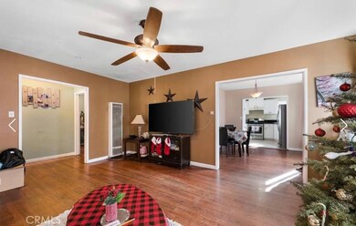 1402 W 154th St, Compton, CA 90220 - photo 2