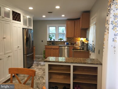 104 Taunton Ave, Catonsville, MD 21228 - photo 4