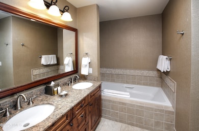 63 Avondale Ln unit 433, Week 8, Beaver Creek, CO 81620 - photo 3