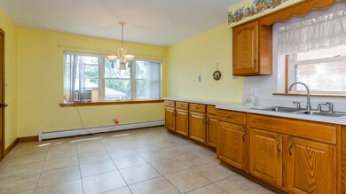 1215 Balmoral Ave, Westchester, IL 60154 - photo 5