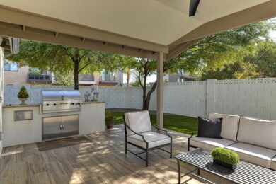 008_Outdoor Living