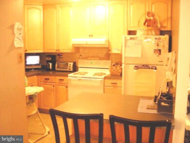 852 Putnam Blvd unit 65B, Wallingford, PA 19086 - photo 3