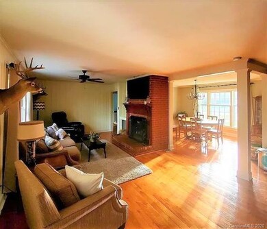 138 Hillside Ave SW, Concord, NC 28025 - photo 3