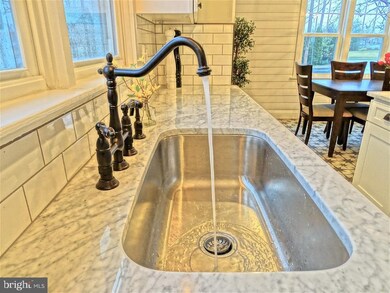 1105 Wood St, Mount Joy, PA 17552 - photo 7