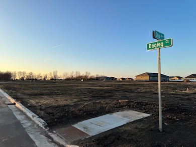 Dogleg Court Lots, Huron, SD 57350 - photo 3