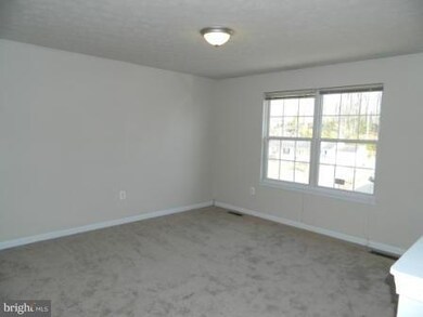 25955 Shenandoah Dr, Mechanicsville, MD 20659 - photo 4