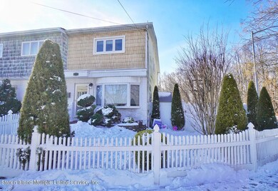 224 Bishop St, Staten Island, NY 10306 - photo 4