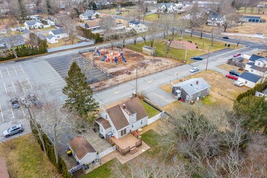 15 Pope St, Acushnet, MA 02743 - photo 4