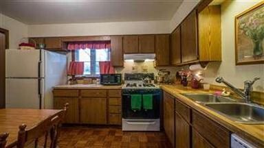 101 N Pine St, Elmhurst, IL 60126 - photo 2