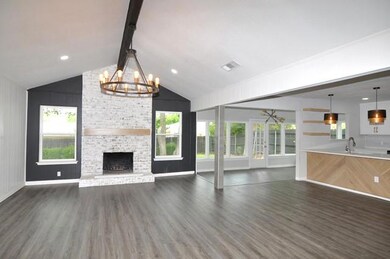 2221 Cambridge Dr, Hurst, TX 76054 - photo 5