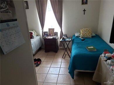 817 E Preston Ave, Pharr, TX 78577 - photo 7